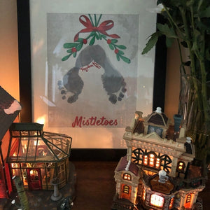 Mistletoes Mistle-Toes Footprint Art / Christmas Xmas / Kids Baby Toddler Art / Xmas Craft Card Keepsake Decor Print 0029